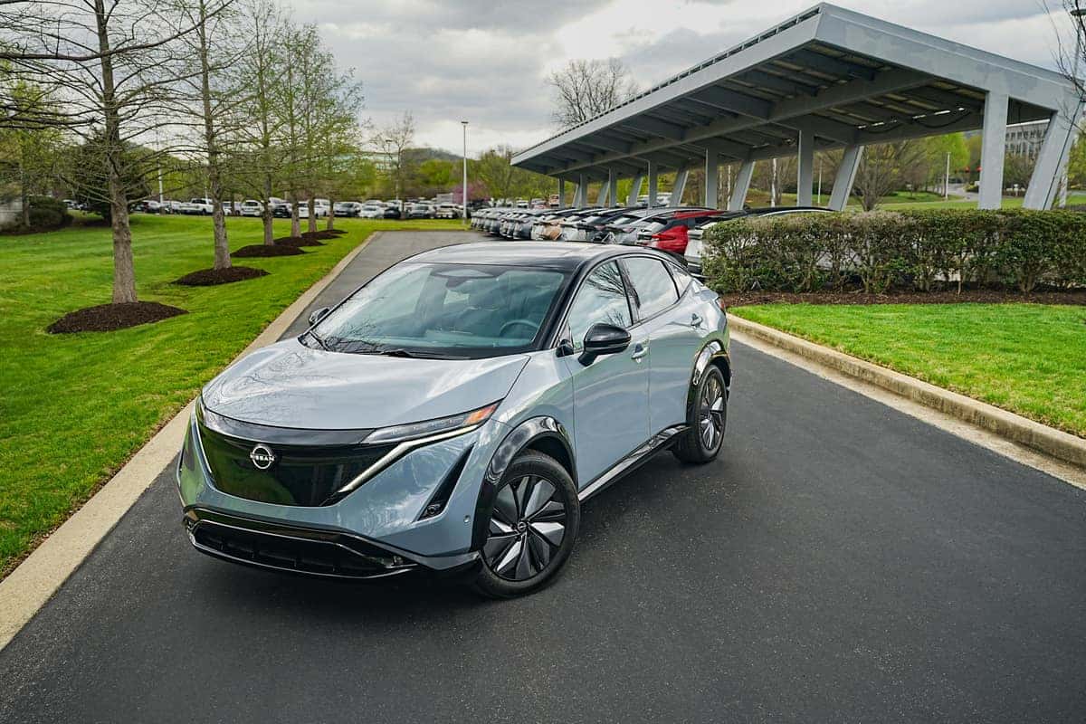 2025 Nissan Ariya Front Side View