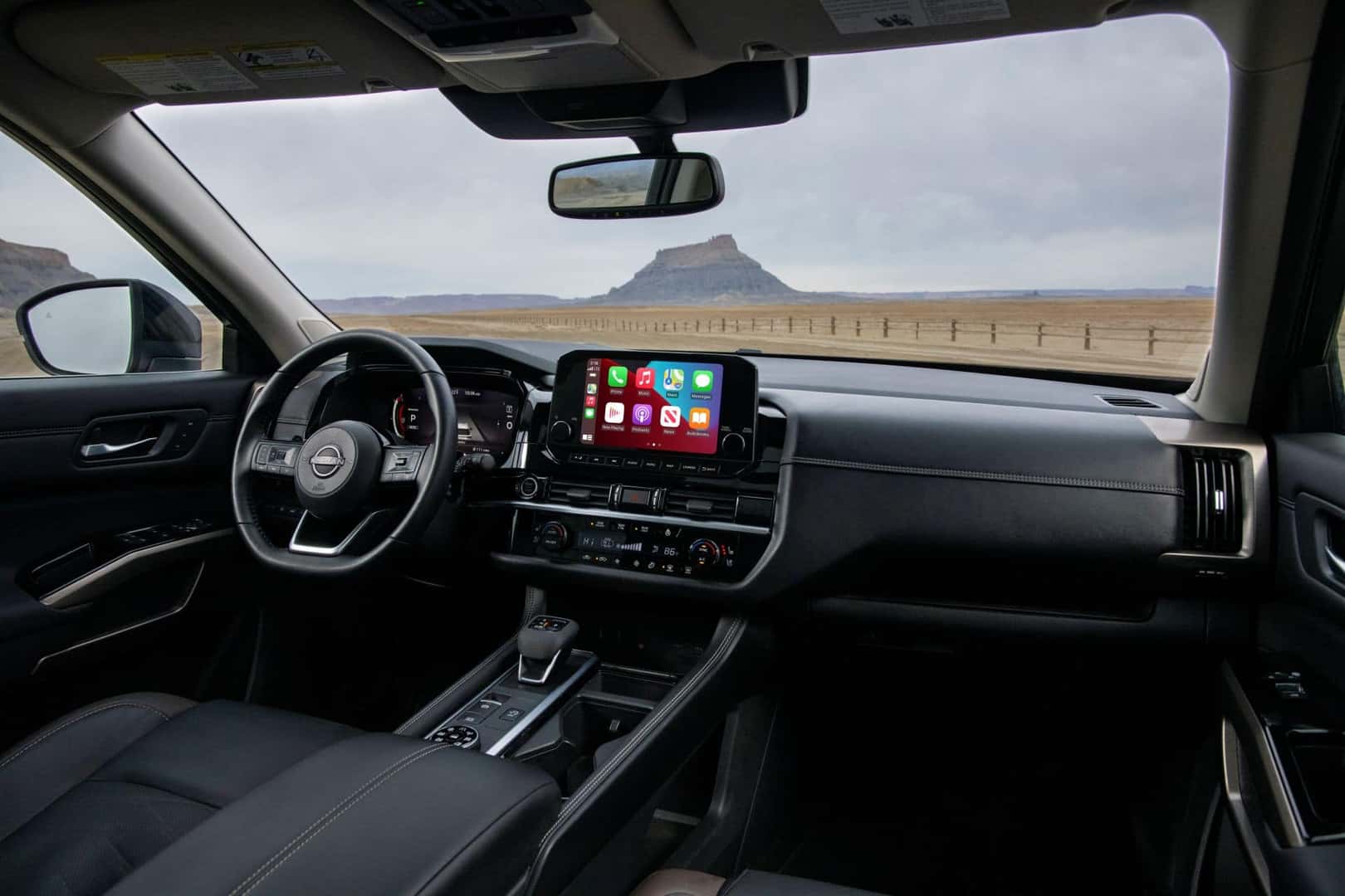 2022 Nissan Pathfinder Interior