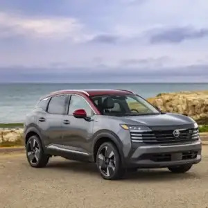 Gray and Red 2026 Nissan Kicks Two-Tone