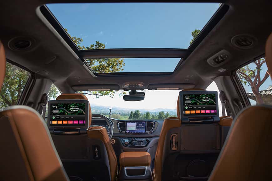2026 Chrysler Pacifica interior shows off its leather upholstery high-tech cockpit