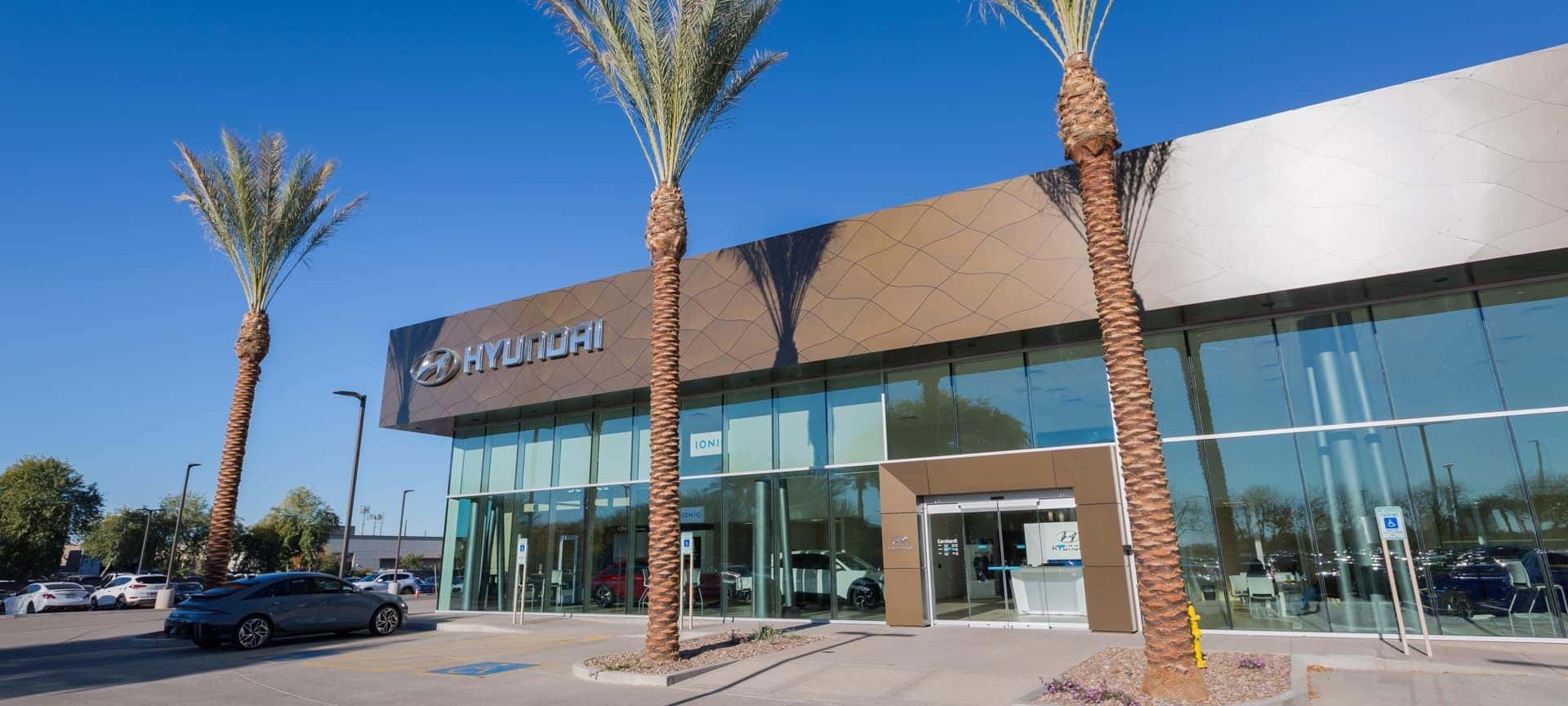 Earnhardt San Tan Hyundai dealership