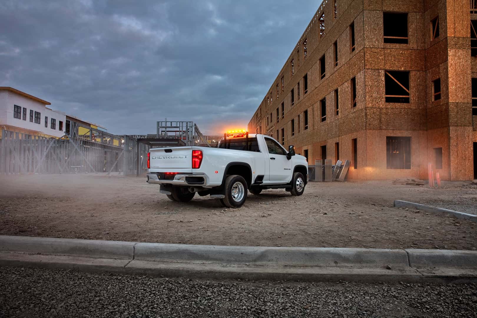 Chevy Silverado 1500 vs Ford F-150