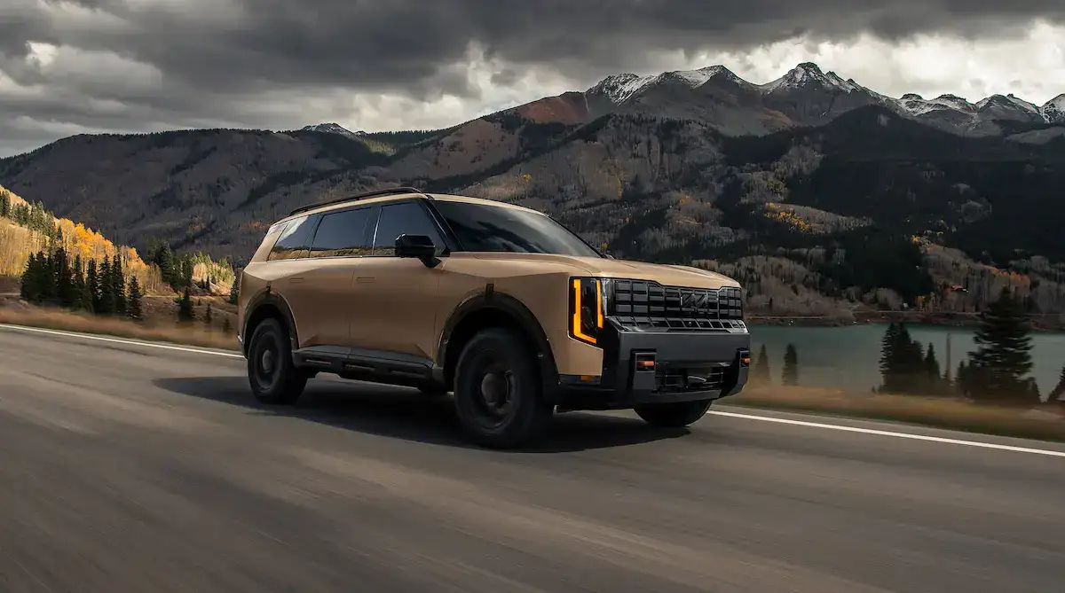 2027 Kia Telluride X-Pro SX Prestige in Terrain Brown Matte