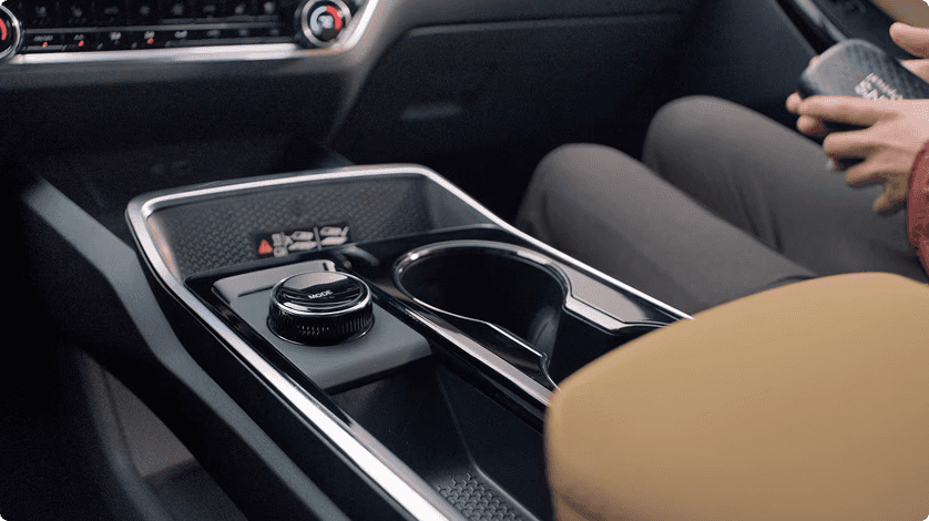 Reverse Automatic Braking combined with Rear Cross Traffic Braking