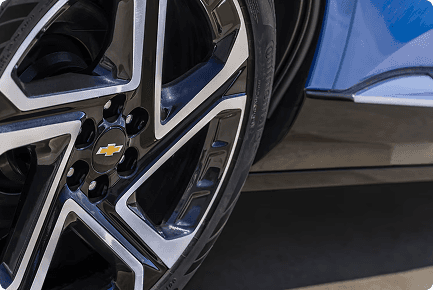 2026 Chevrolet Equinox EV gallery image 3