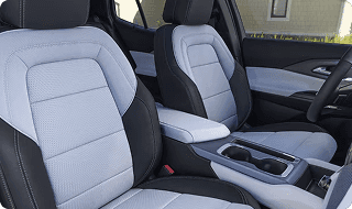 2026 Chevrolet Equinox EV convenience features