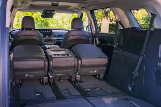 2027 Kia Carnival near Santa Fe NM