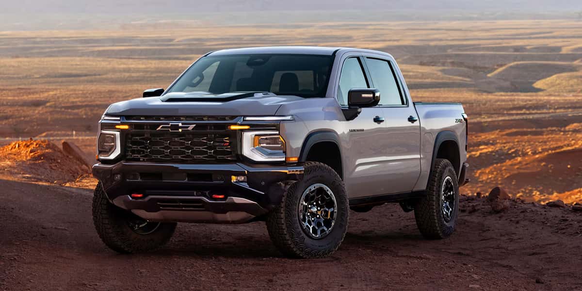 chevy silverado in the desert
