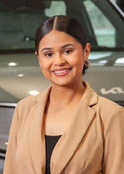 Carolyn Martes