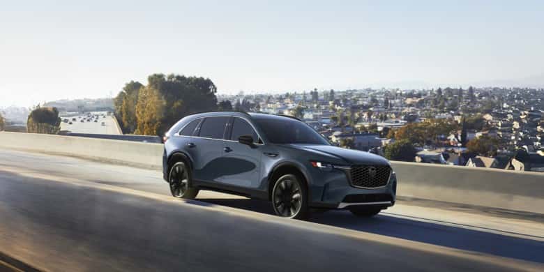 Front exterior view of a 2026 Mazda CX-90 for sale near Milwaukee, WI