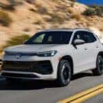 Front exterior view of the 2025 Volkswagen Tiguan for sale in Racine, WI