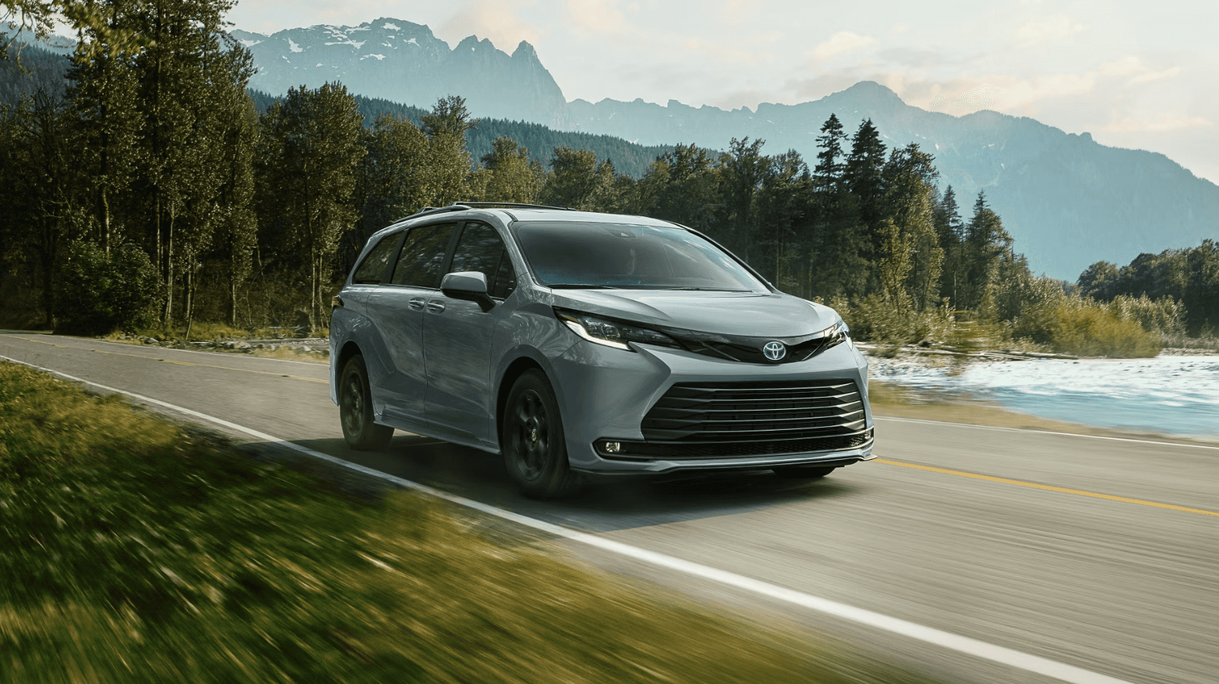 2025 Toyota Sienna Woodland Edition for sale near Spring, TX