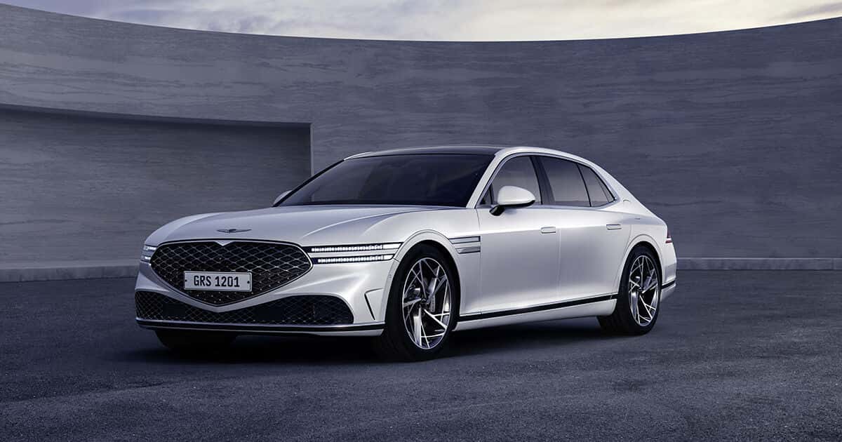 Genesis G90 Trim Levels
