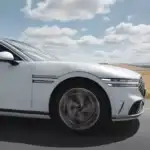 2025 Genesis G90 vs. Lexus LS