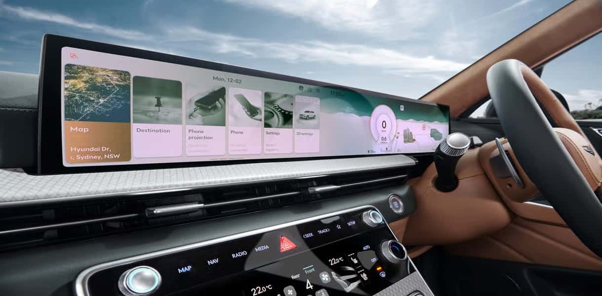 G80 Interior and Tech