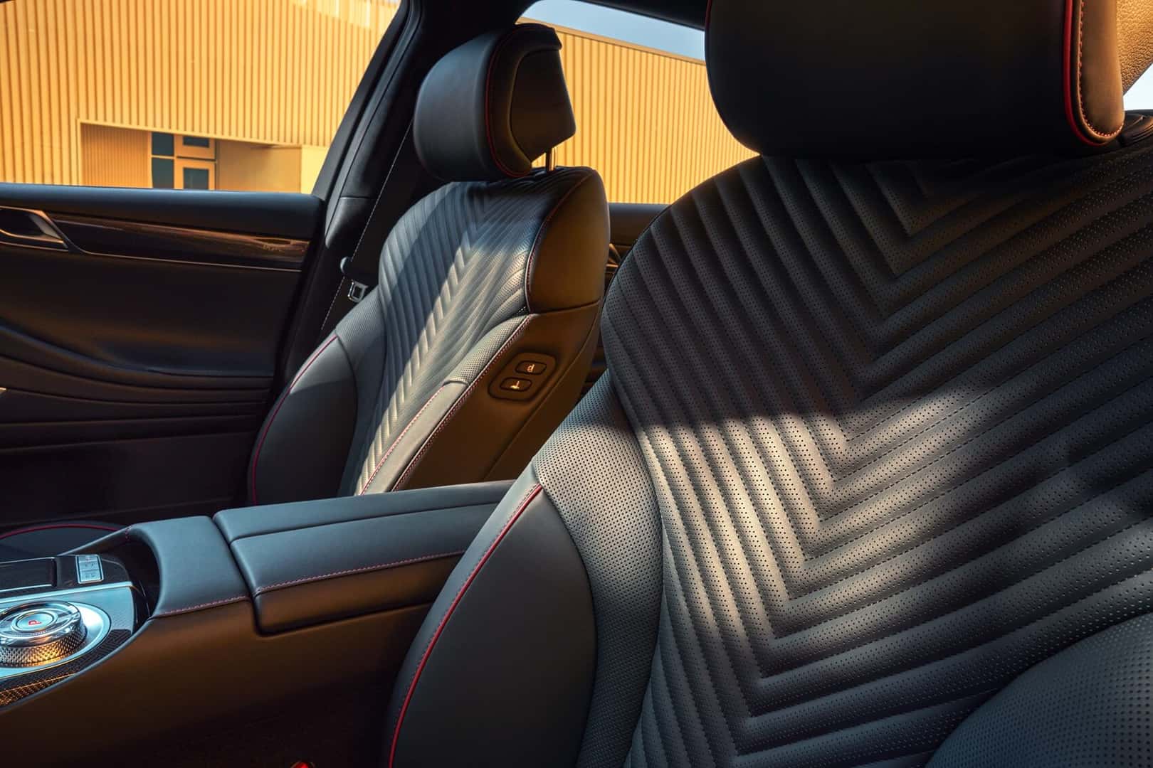 About the Genesis G80