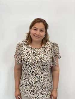 REYNA SANTOS