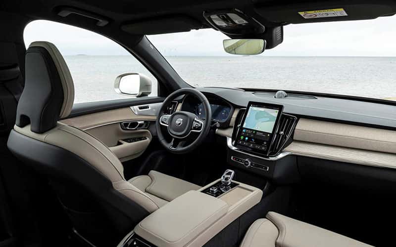Volvo XC90 Interior