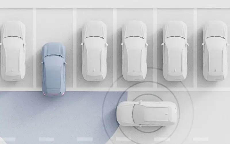 Volvo EX30 Rear Cross Traffic Alert