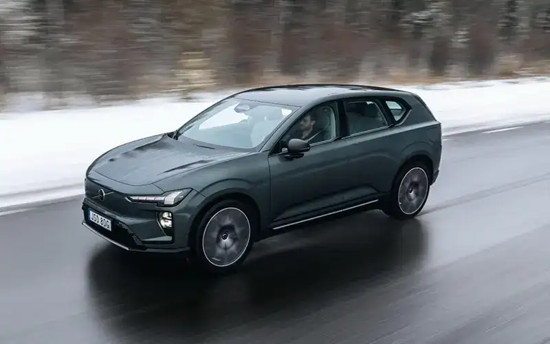 Volvo EX60