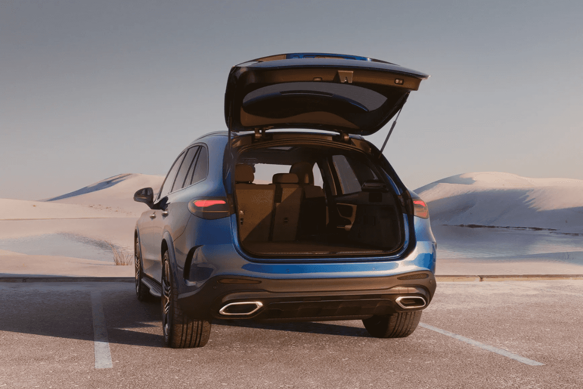 Cargo area inside a Mercedes-Benz GLC SUV with flexible rear storage space