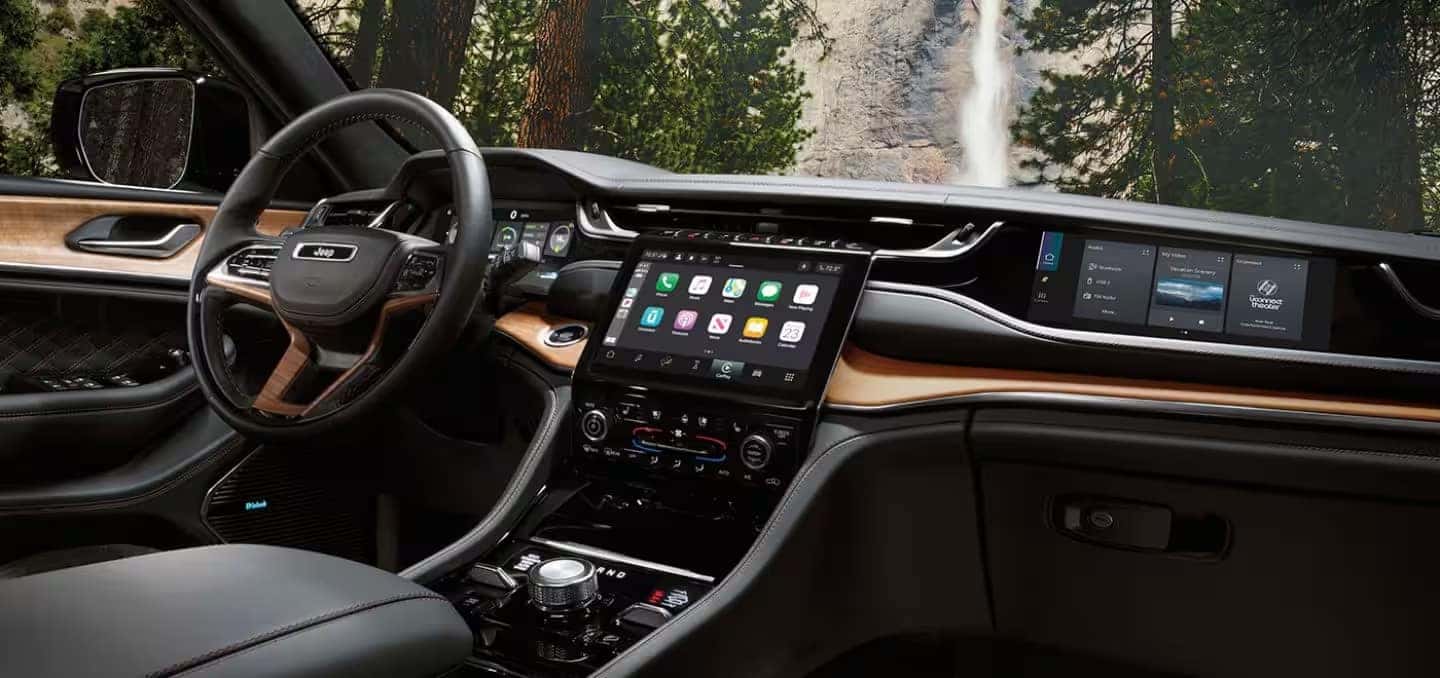 New Jeep Grand Cherokee Interior