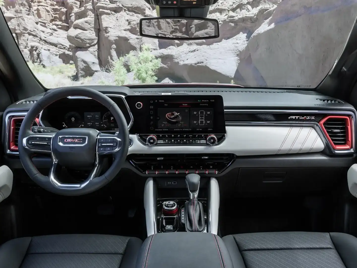 2025-GMC-Canyon-Cameras