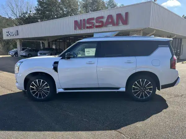 2025-Nissan-Armada-Side-View