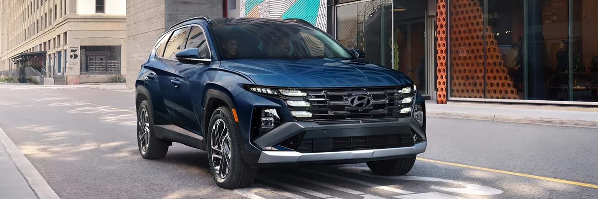 2025 tucson driving on city street