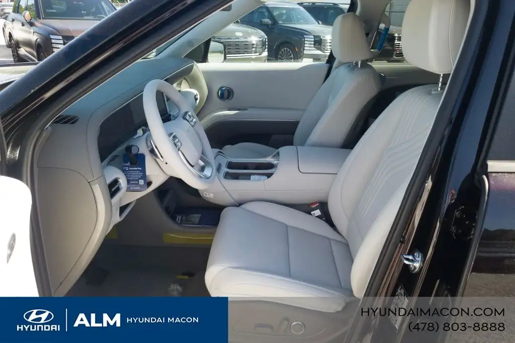 2026 Hyundai Palisade Hybrid Interior