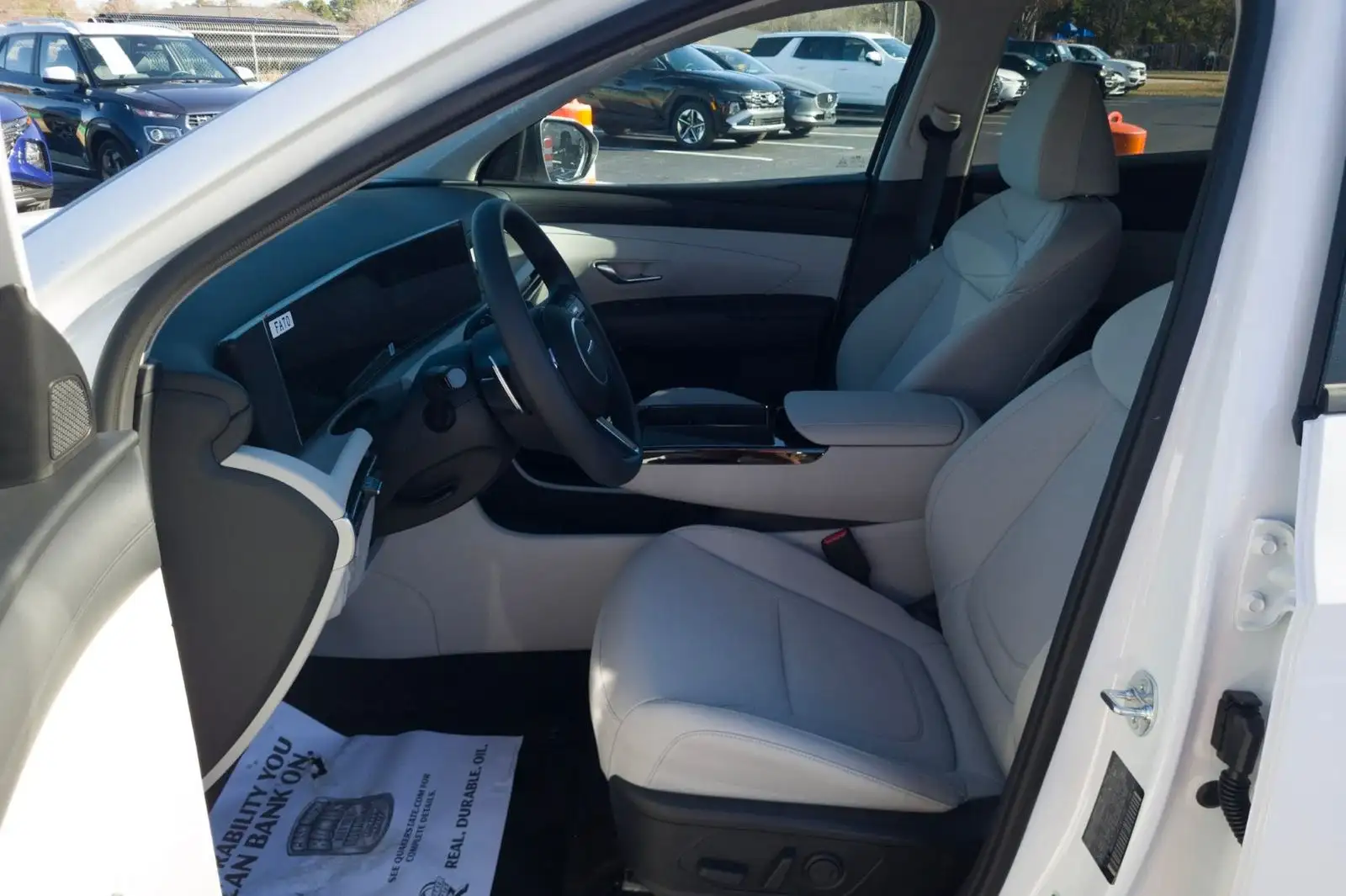 2026 Tucson Hybrid Interior