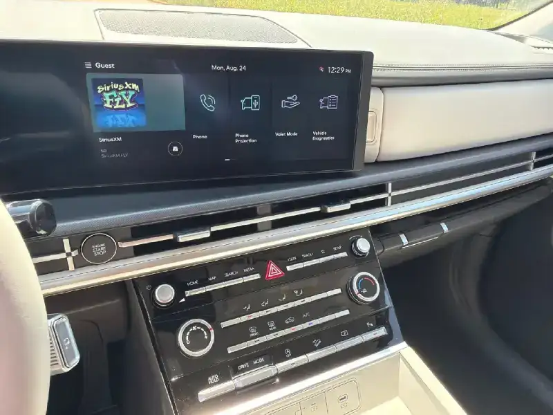 2027 Hyundai Santa Fe Dash