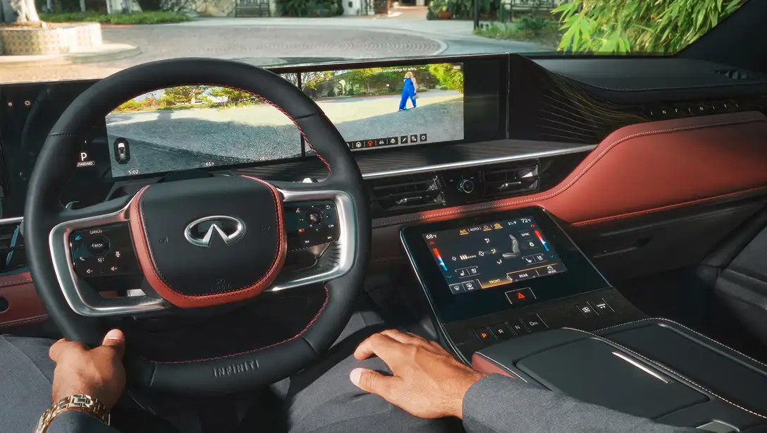 qx80-interior-iihs-top-safety-pick_2_L