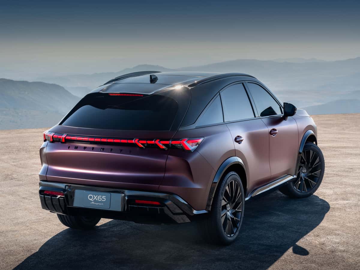 2027 INFINITI QX65 Rear Coupe-Like Styling