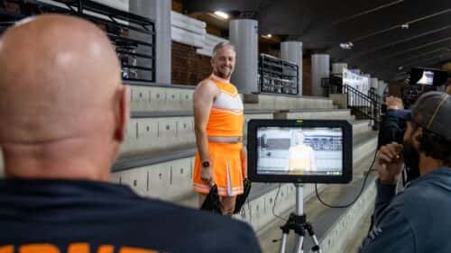 Glen Perkins Gives Cheerleading a Go in the Latest Jeff Belzer’s Ad