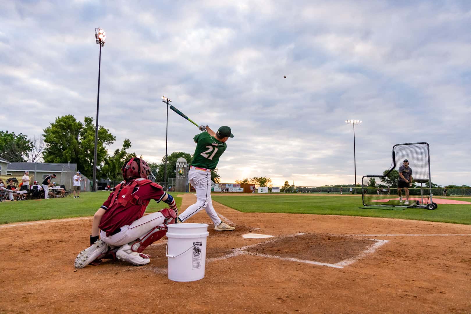 Home Town Bats Home Run Derby Swing