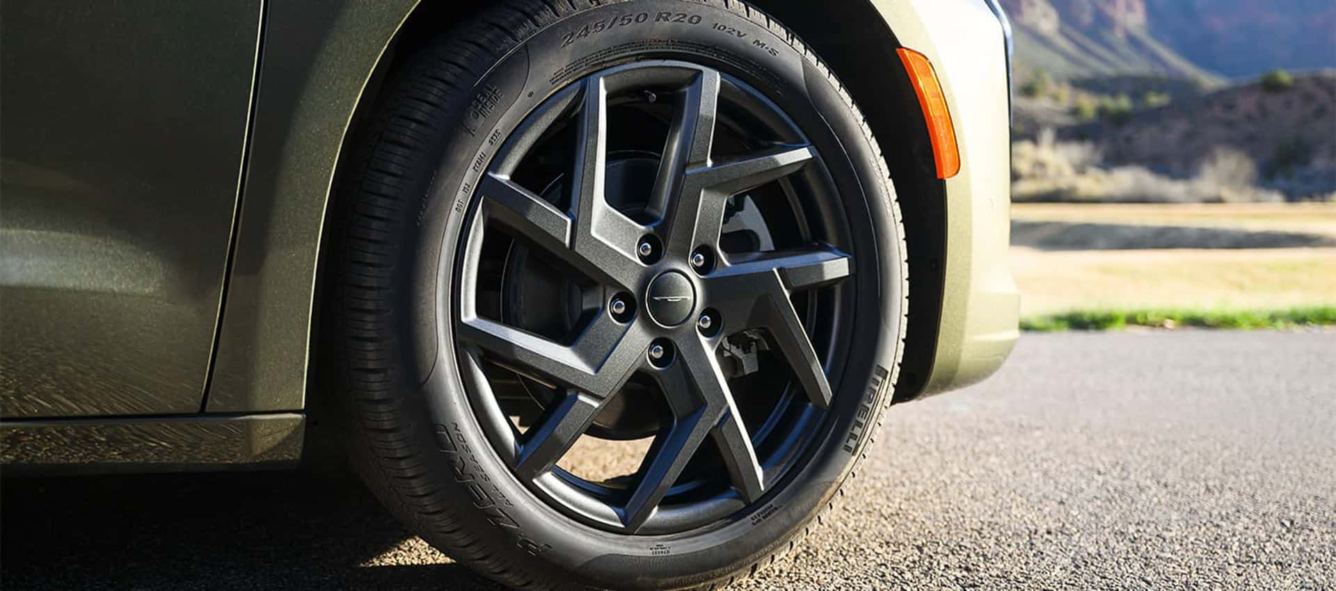 2027 Chrysler Pacifica new wheel design and exterior styling