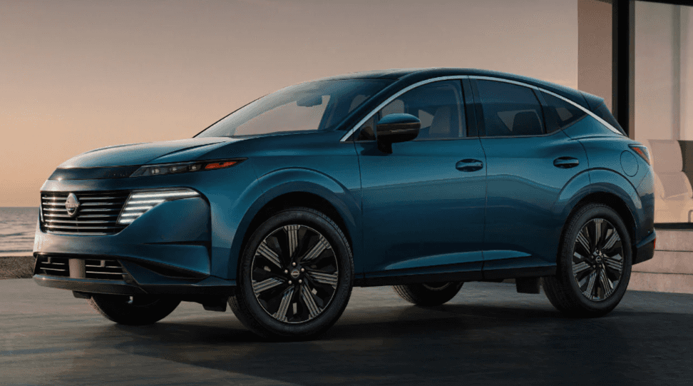 Nissan Murano in light blue