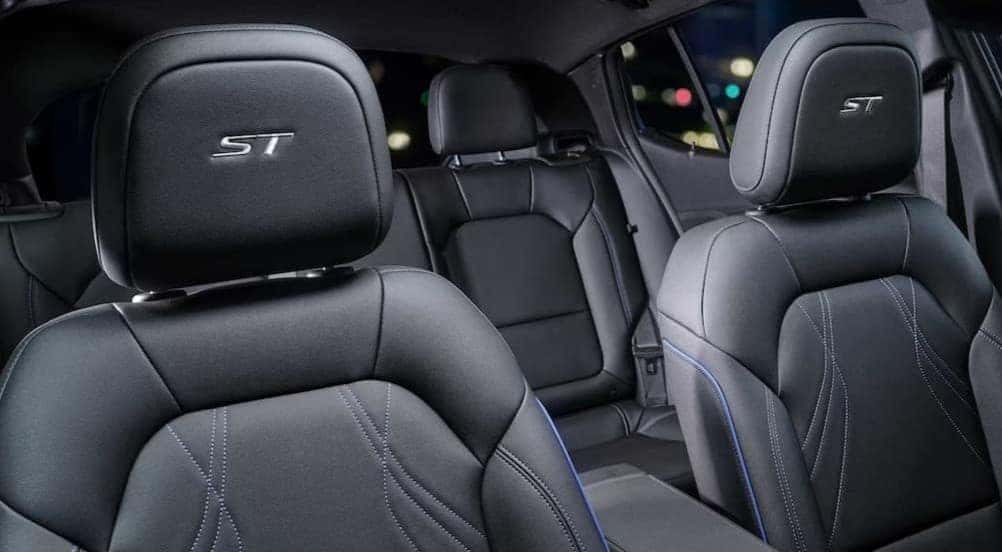 The gray interior seating in a 2026 Buick Envista ST.