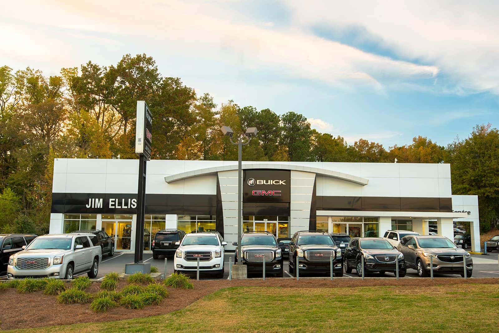 Jim Ellis Buick GMC Storefront