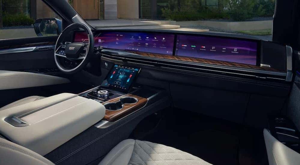 Black and white interior in a 2025 Cadillac Escalade.