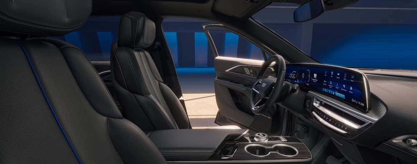 The black interior and dash in a 2025 Cadillac LYRIQ Luxury 1.