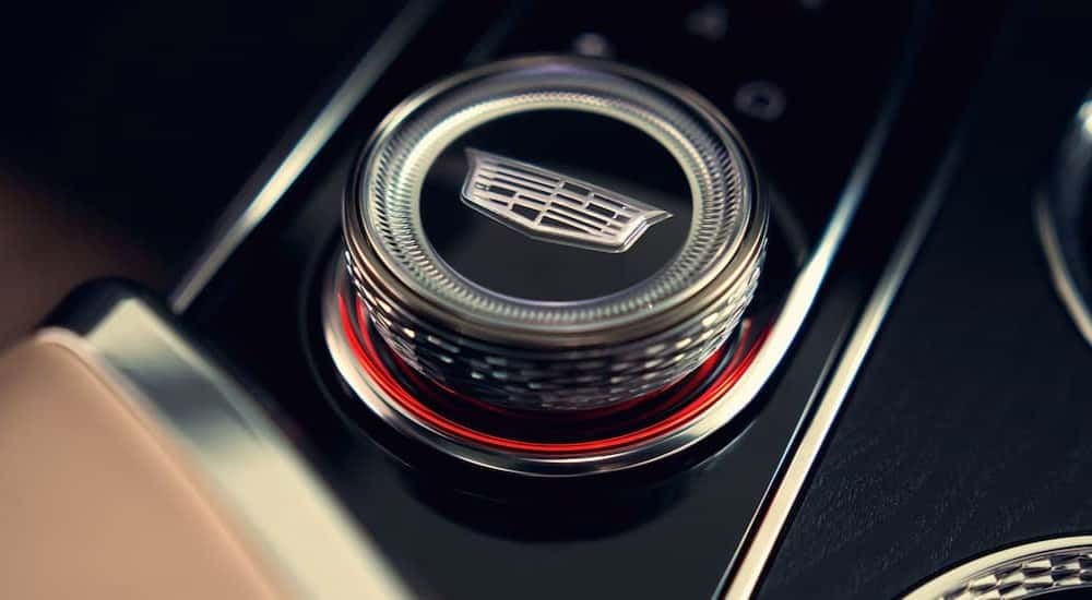 Close-up of a transmission dial in a 2025 Cadillac LYRIQ Luxury 1.