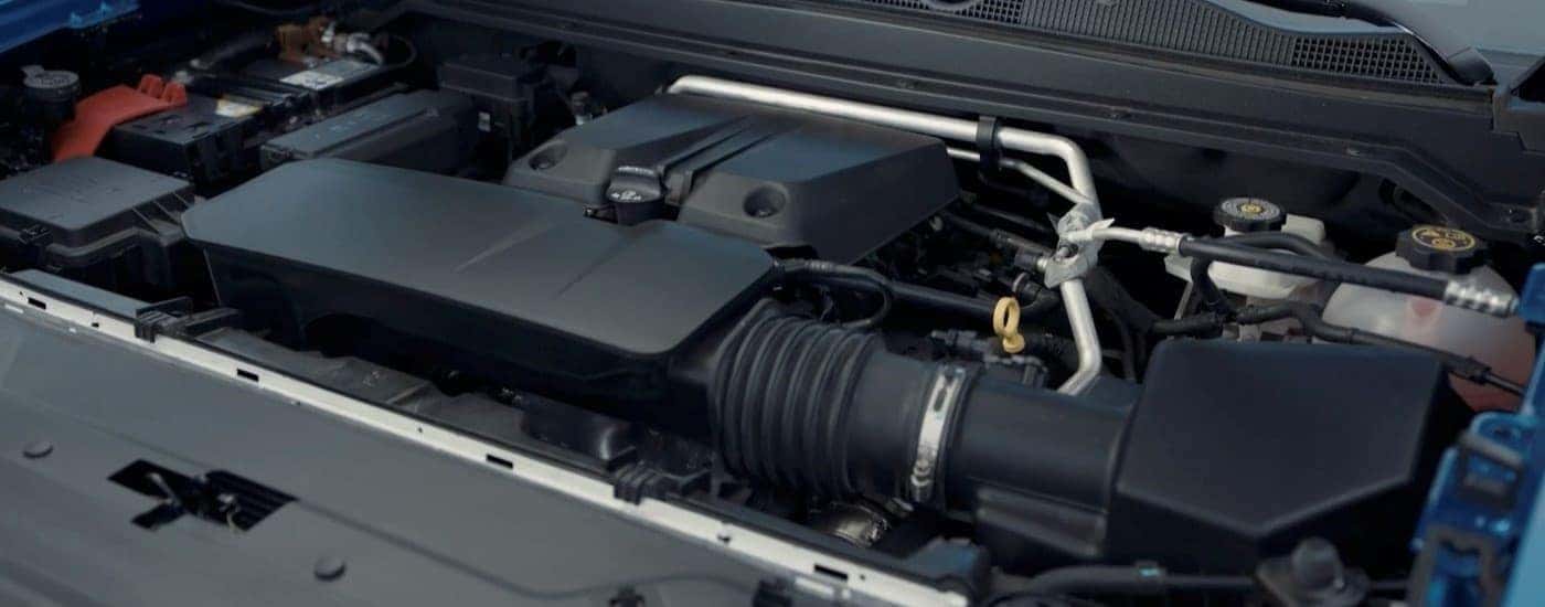 A close up shows the engine in a 2023 Chevy Colorado ZR2.