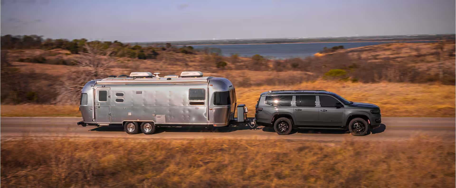 2025 Jeep Wagoneer Towing