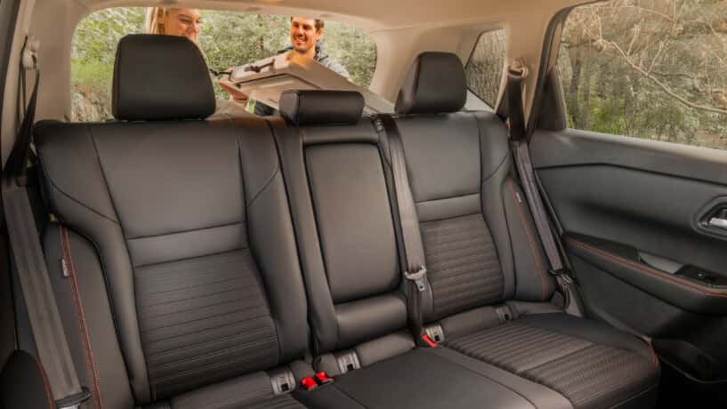 2025 Nissan Rogue interior seating