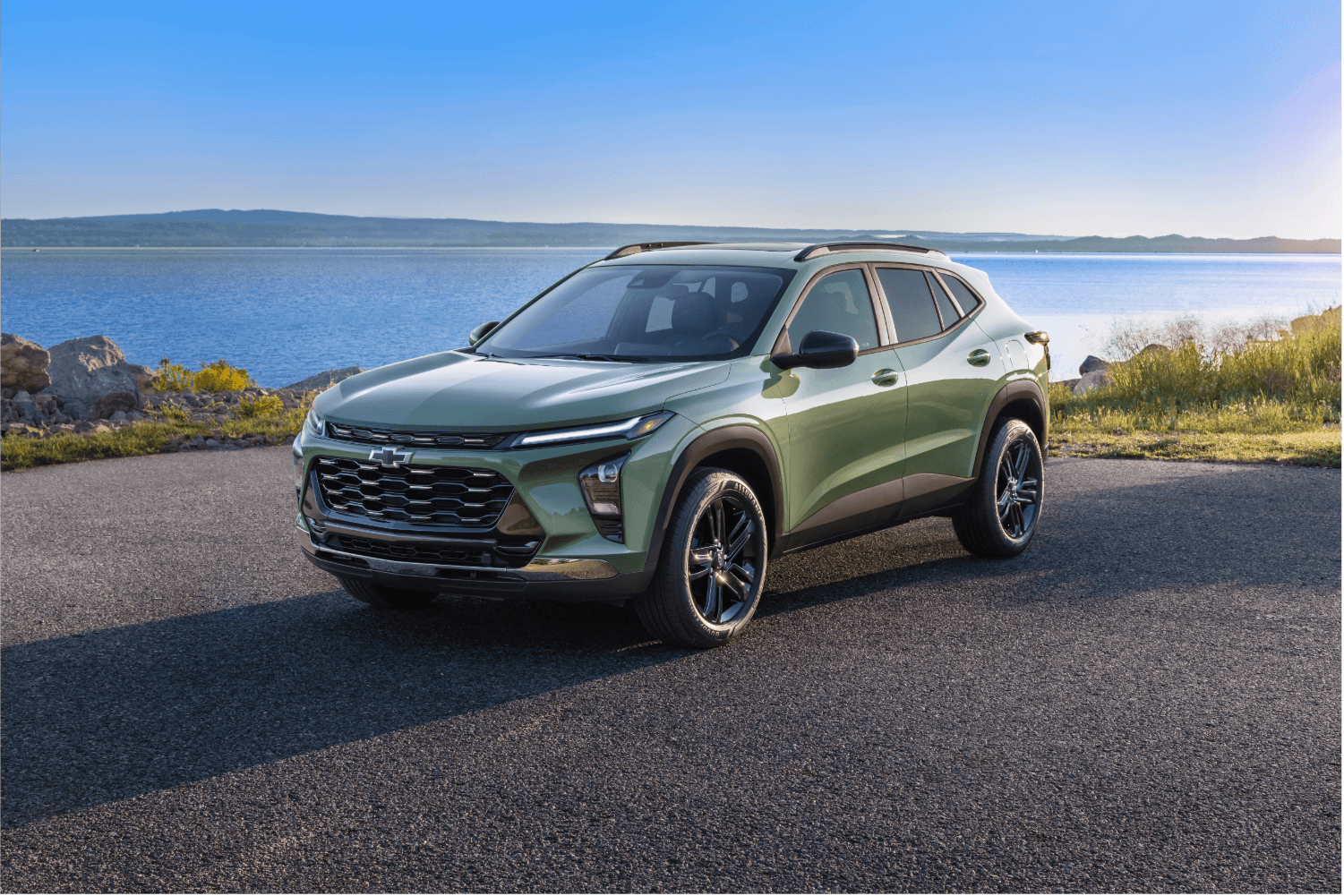 Chevrolet Trax exterior angle view