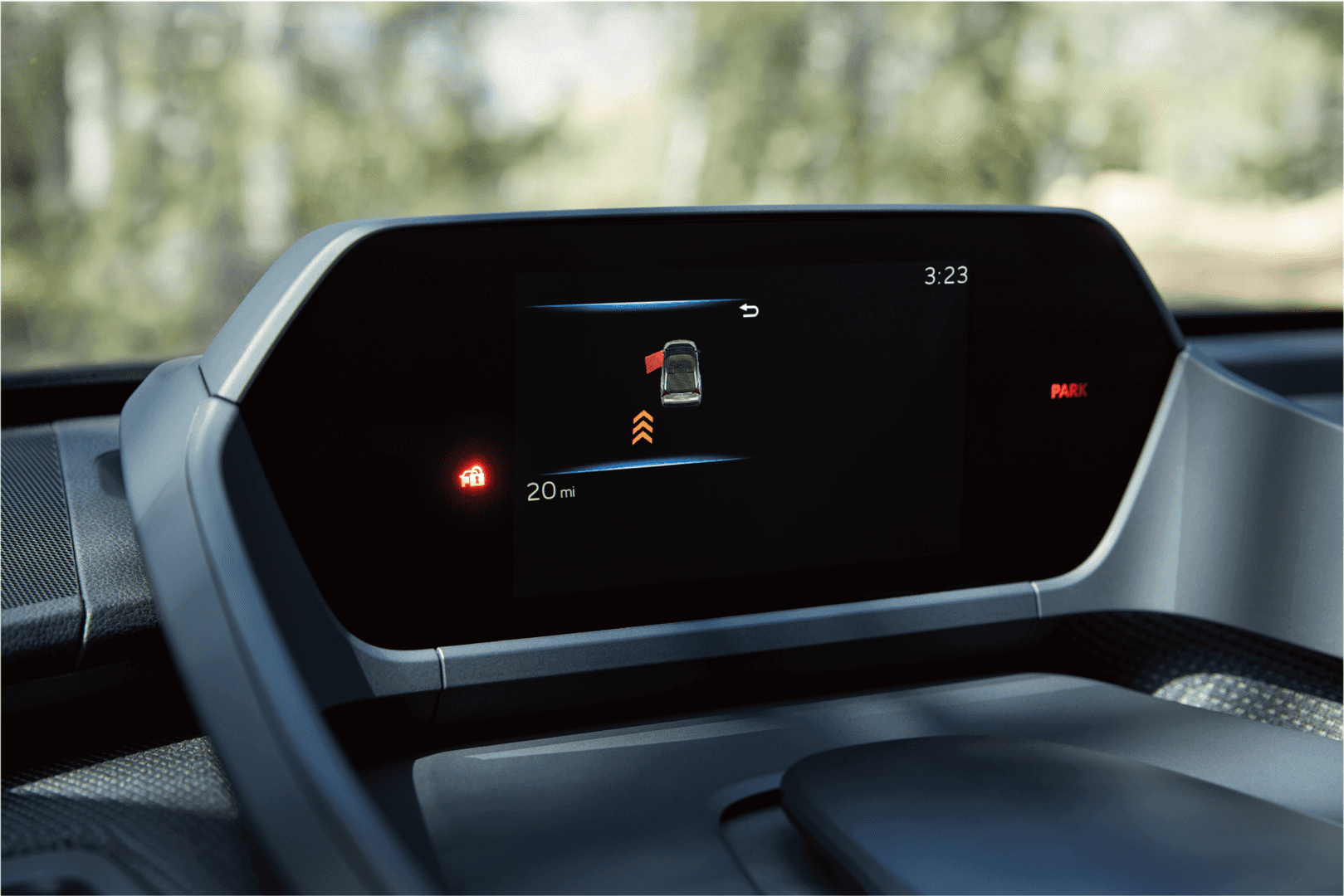 Digital instrument cluster with clean EV readouts