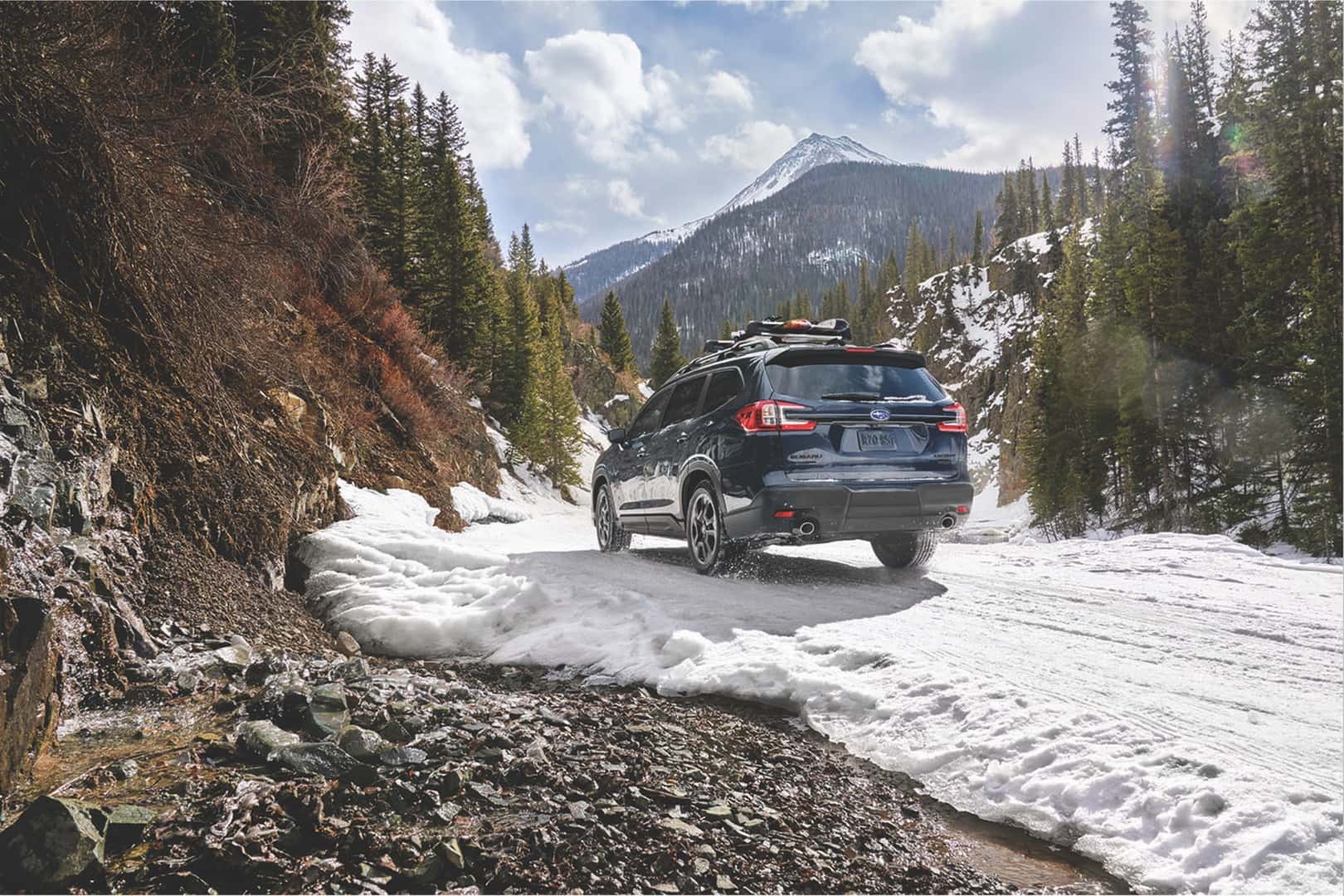 Subaru Ascent Onyx Edition on a snowy road