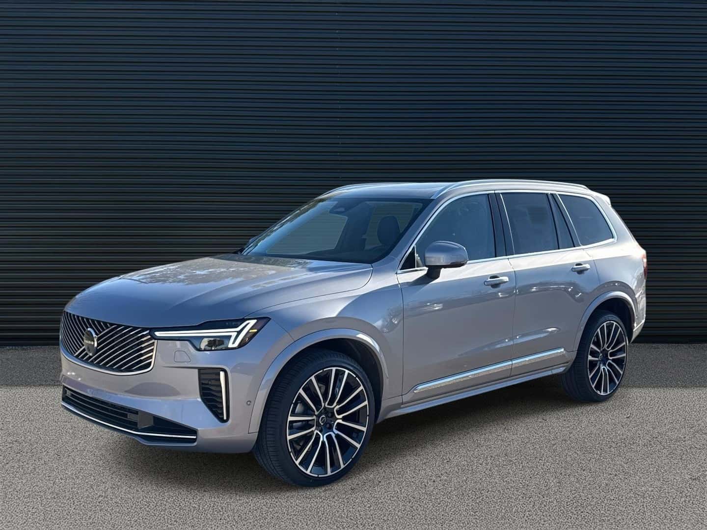 XC90 T8 plug-in hybrid